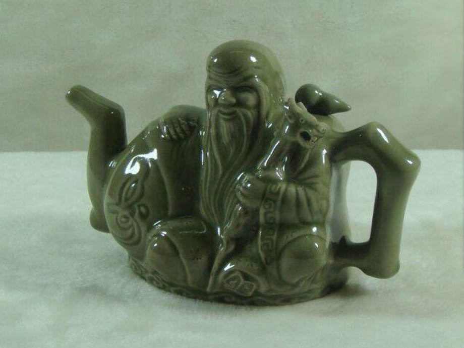 第三课时Fe的重要化合物((富源一中郭金萍)精品教育.ppt_第2页