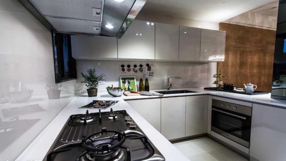 中班音乐活动《炒鸡蛋》PPT课件教案中班音乐活动《炒鸡蛋》配套有声PPT课件.pptx_第2页