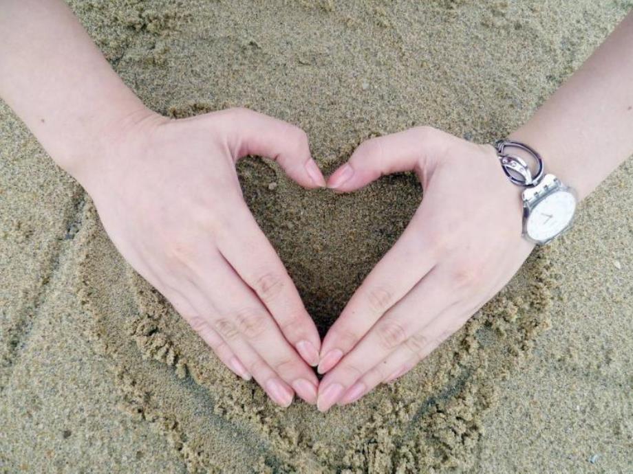 小班安全《爱护小手》PPT课件教案PPT课件.ppt_第3页