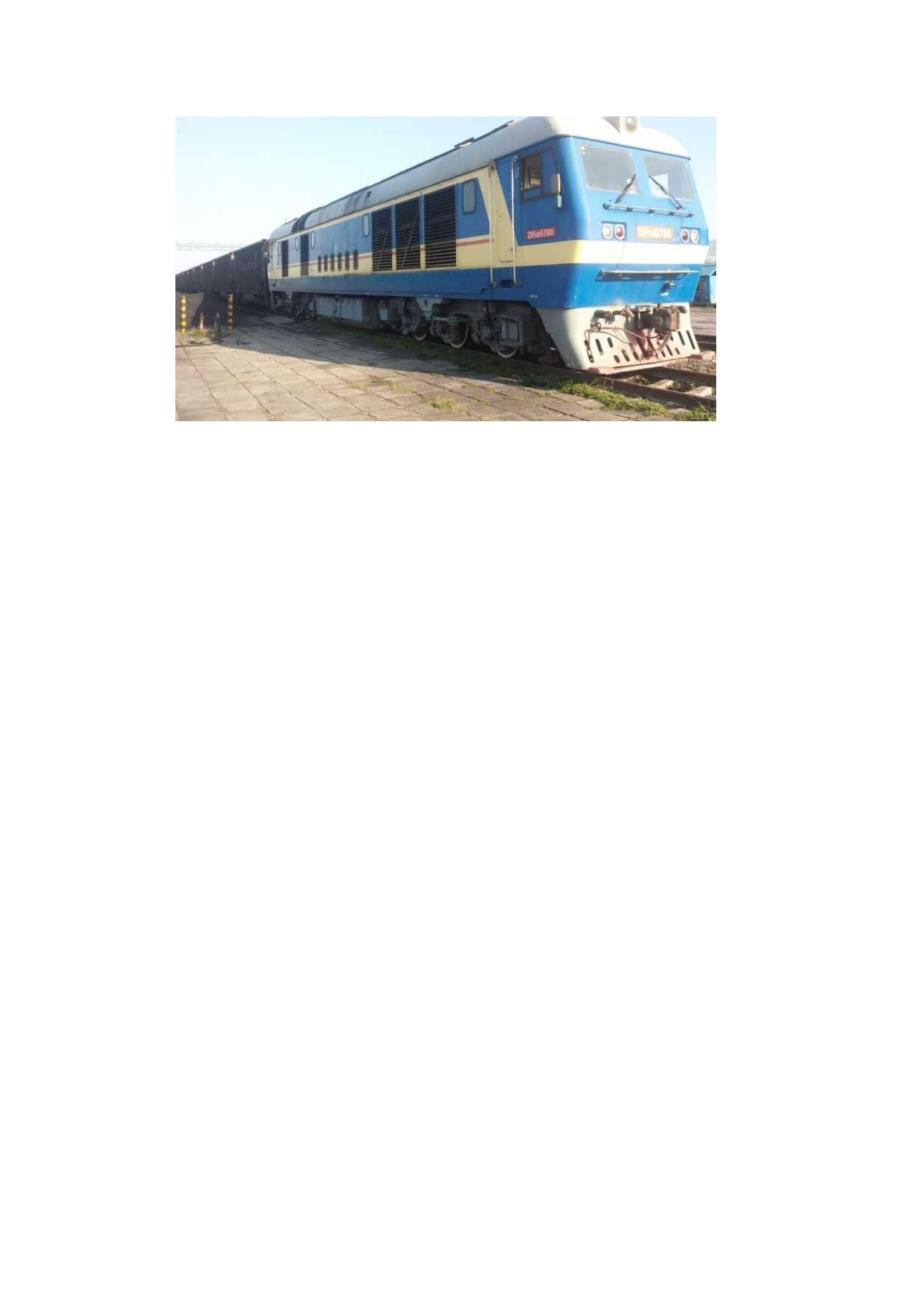 金秋献礼黄万线新增机车安全完成首趟运行.docx_第3页